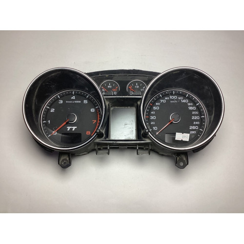 Audi TT Kilometre Saati Gösterge Paneli 8J0920930C 8J0920930E 8J0920930F
