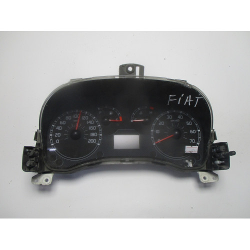 Fiat Panda Benzinli Kilometre Saati Gösterge Paneli 51711239