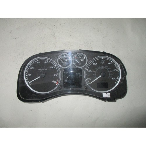 Peugeot 307 Benzinli Kilometre Saati Gösterge Paneli P9651299880 C