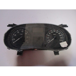 Renault Clio 2 Benzinli Kilometre Saati Gösterge Paneli P8200276525A
