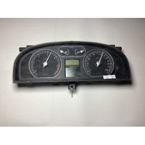 Renault Laguna 2 Kilometre Saati Gösterge Paneli 8200291334 8200291334-E
