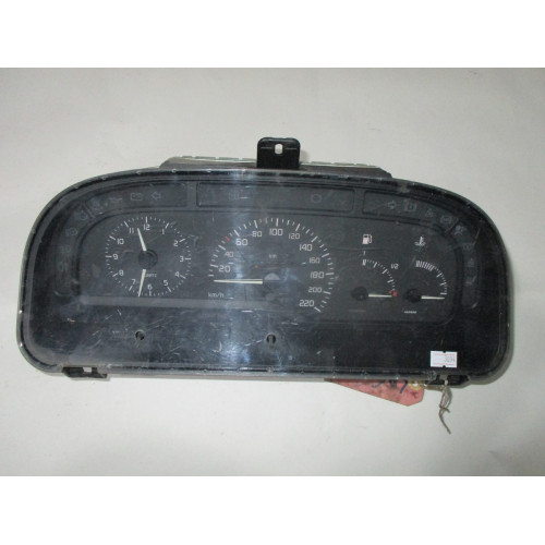 Renault Laguna Zaman Saatli Kilometre Saati Gösterge Paneli 7700844745