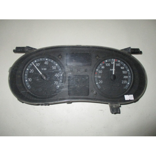 Renault Clio 2 Benzinli Kilometre Saati Gösterge Paneli P8200276525A