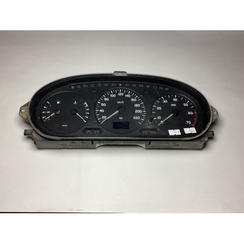 Renault Megane 1 4 Soket Kilometre Saati Gösterge Paneli 21578161-2