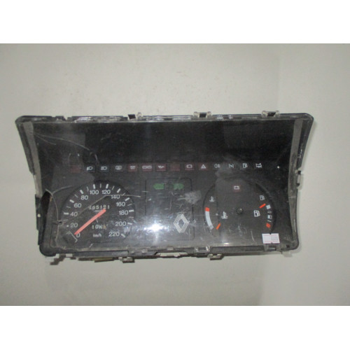 Renault 9 Kilometre Saati Gösterge Paneli 8224710