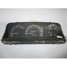 Opel Omega A Benzinli Kilometre Saati Gösterge Paneli 88481511
