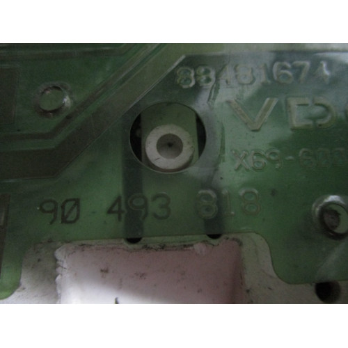 Opel Omega B Benzinli Kilometre Saati Gösterge Paneli 90493818