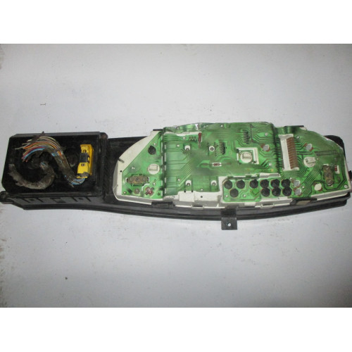 Opel Omega B Benzinli Kilometre Saati Gösterge Paneli 90457947