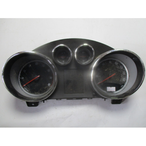 Opel Astra J Benzinli Kilometre Saati Gösterge Paneli 13355678