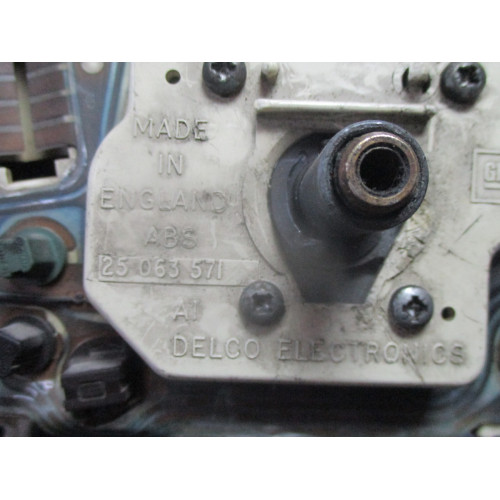 Opel Vectra Astra Kilometre Saati Gösterge Paneli 25063571