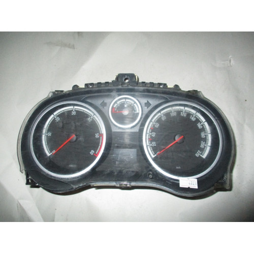 Opel Corsa D Dizel Kilometre Saati Gösterge Paneli P0013312049