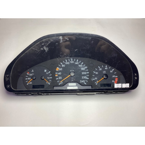 Mercedes C Class W202 Kilometre Saati Gösterge Paneli 110008736002 2025406047