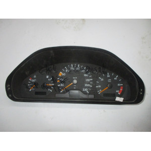  Mercedes W202 Dizel Kilometre Saati Gösterge Paneli A2025400548