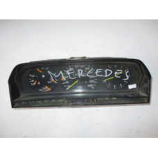 Mercedes W201 190 Kilometre Saati Gösterge Paneli 2015423001 697.001.1013
