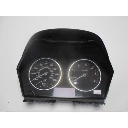 Bmw 1 Serisi  F20 F21 Kilometre Saati Gösterge Paneli 62109277555 17649411 