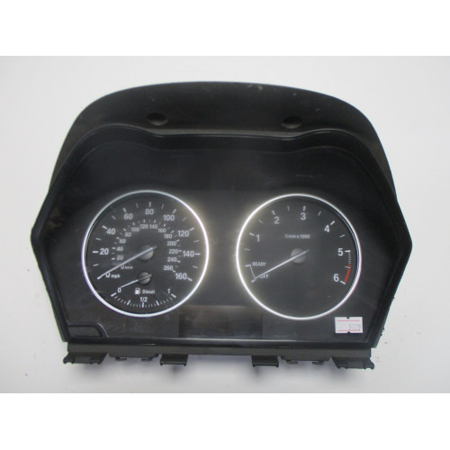Bmw 1 Serisi  Kilometre Saati Gösterge Paneli 62109277543 17649411 