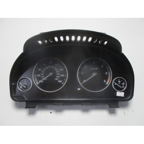 Bmw  F10 5 Serisi  Kilometre Saati Gösterge Paneli 9276649-01 2232270-10 258115 11