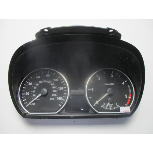 Bmw  E81 E82 E87 E88 1 Serisi Kilometre Saati Gösterge Paneli 9166822-02 1024982-85