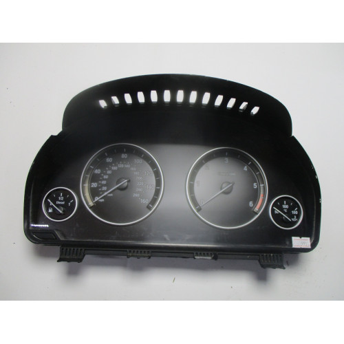 Bmw F10 F11 Kilometre Saati Gösterge Paneli IK9339896-01 2633551-02