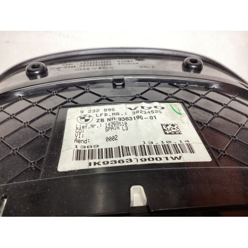 BMW F30 Dizel Gösterge Paneli Kilometre Saati 9232895 9363190-01 