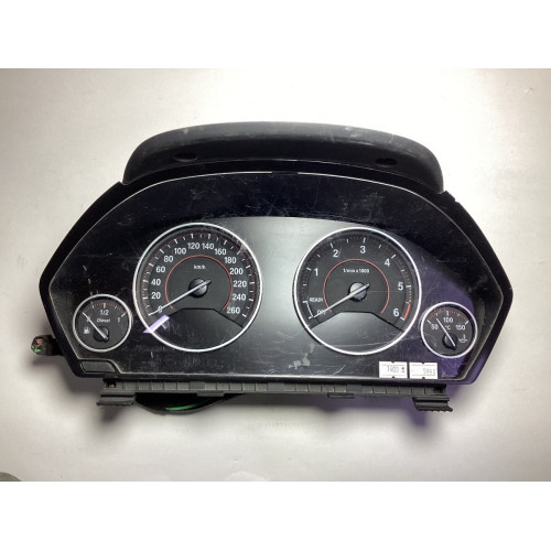 BMW F30 Dizel Gösterge Paneli Kilometre Saati 9232895 9312996-01 