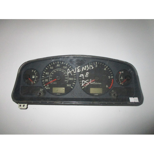 Toyota Avensis Dizel Kilometre Saati Gösterge Paneli 83800-05320