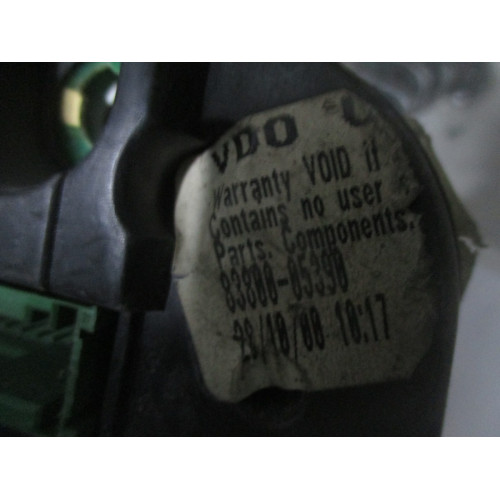 Toyota Avensis Benzinli Kilometre Saati Gösterge Paneli 83800-05390