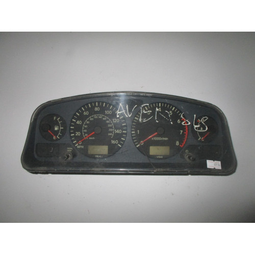 Toyota Avensis Benzinli Kilometre Saati Gösterge Paneli 83800-05250