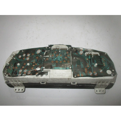 Toyota Carina E Dizel Kilometre Saati Gösterge Paneli 88481622