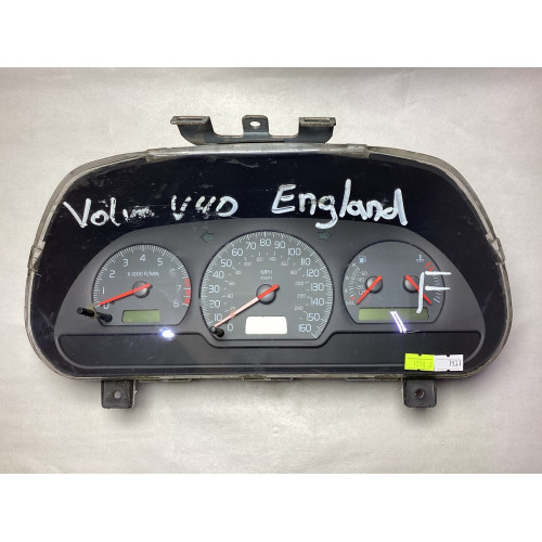 Volvo V40 S40 Gösterge Paneli Kilometre Saati 30857574H SW30887708A