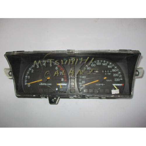  Mitsubishi Galant Benzinli Kilometre Saati Gösterge Paneli MB521496