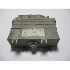 Volkswagen Golf 3 Motor Beyni 0261203613 030906027T