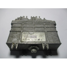 Volkswagen Golf 1.4 Motor Beyni 0261203650 030906026AB