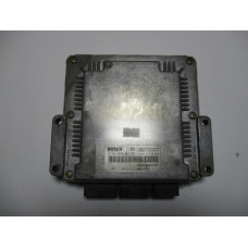 Volvo V40 1.9 Motor Beyni 0281010441 HOM8200065996 8200126494