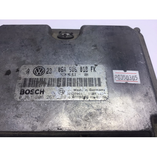 Volkswagen Golf 2.0 Motor Beyni M5.9.2 0261206261 06A906018FK