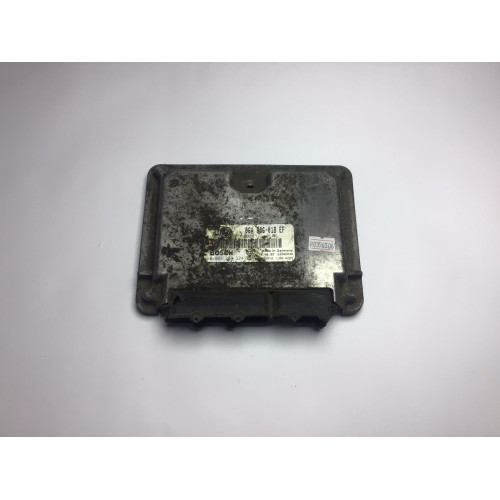 Volkswagen Bora 1.4  Motor Beyni 06A906018EF 0261206324