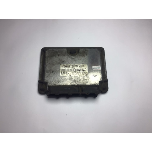 Volkswagen Golf 2.0 Motor Beyni M5.9.2 0261206261 06A906018FK