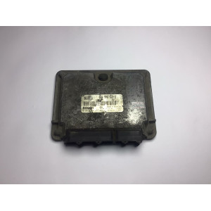 Volkswagen Golf 1.8 Motor Beyni 0261204673 06A906018R