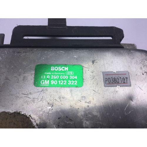 Opel Kadett Kontrol Ünitesi 0280000304 90122322