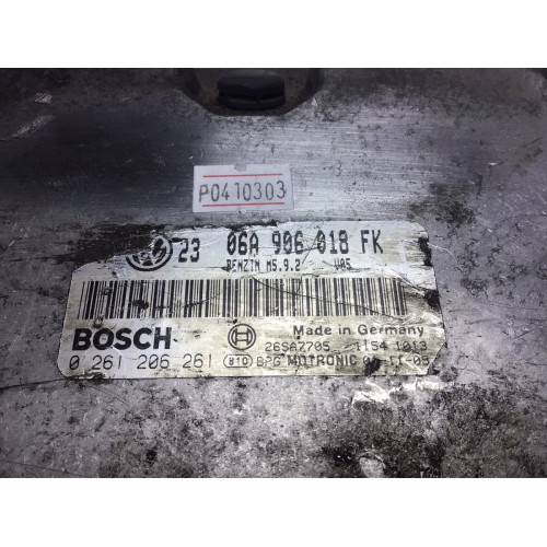 Volkswagen Golf 2.0 Motor Beyni M5.9.2 0261206261 06A906018FK
