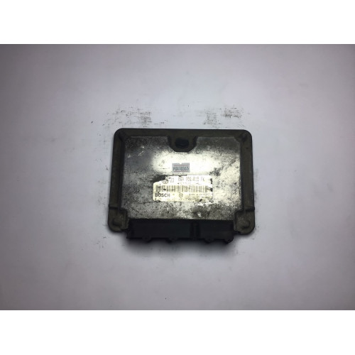 Volkswagen Golf 2.0 Motor Beyni M5.9.2 0261206261 06A906018FK