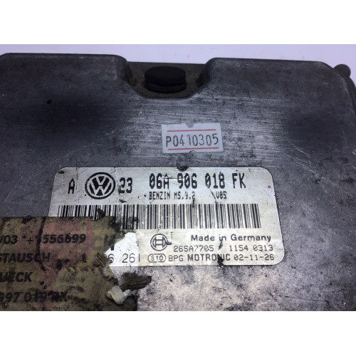Volkswagen Golf 2.0 Motor Beyni M5.9.2 0261206261 06A906018FK