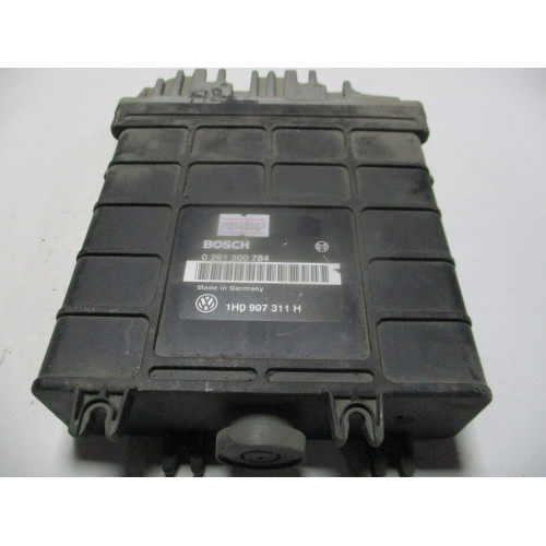 Volkswagen Golf 3 1.8 Motor Beyni 0261200784 1H0907311H