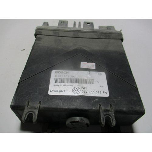 Volkswagen Passat 2.0 Motor Beyni 0261203202 037906022FN