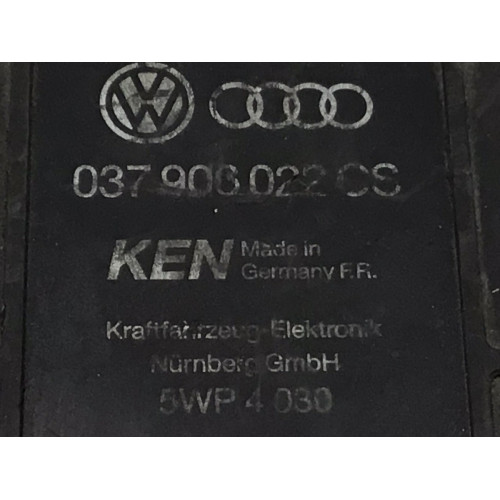 Audi 80 Motor Beyni 5WP4030 037906022CS
