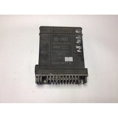Volkswagen Golf 2 1.8 Motor Beyni 037906022AM 5WP4010