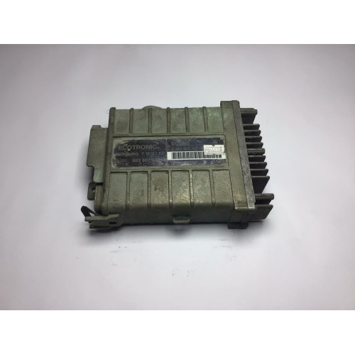 Volkswagen Golf Motor Beyni 0285007061 893907383B