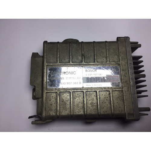 Volkswagen Golf Motor Beyni 0285007061 893907383B