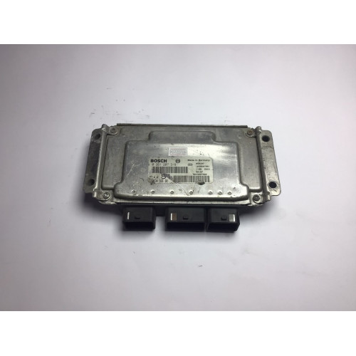 Citroen Xsara 1.6 motor Beyni 0261207318 M7.4.4