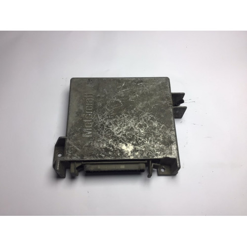 Ford Sierra 2.0 Motor Beyni 85GB-12A297 CONQE